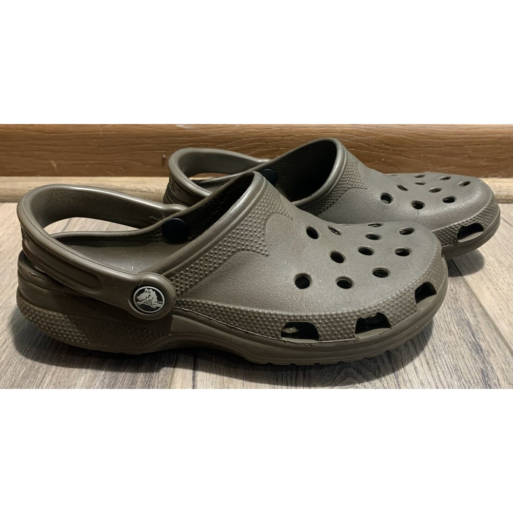 CROCS Brown